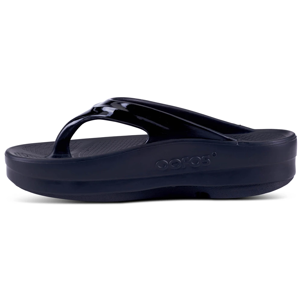 OOFOS OOmega OOlala Black Sandal (Women's) 4 OOFOS OOmega OOlala Black Sandal (Women's) - Image 4