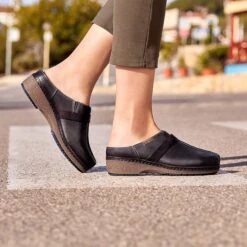 Pikolinos Granada W0W-3590C1 Clog Black (Women's) -Shoes Sales Store 92 gran w0w 3590c1 pk black big