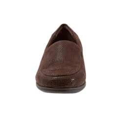 Trotters Deanna Slip-On Brown Mini Dots (Women's) -Shoes Sales Store Brn 4 f3503511 585f 4280 9dec 96d9651ff48d