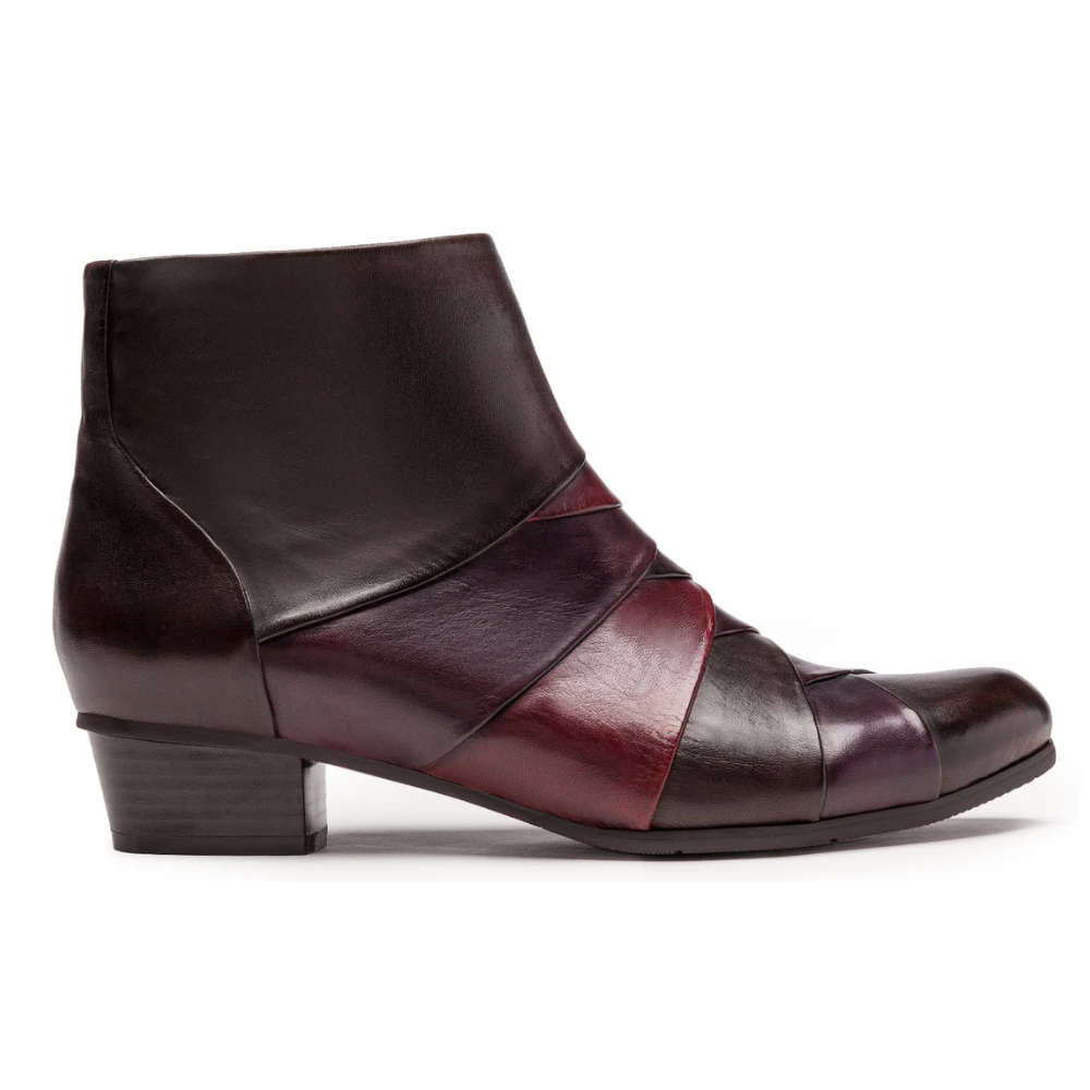 Regarde Le Ciel Stefany 172 Testa Di Moro/Vino/Sangria Bootie (Women's) 1 Regarde Le Ciel Stefany 172 Testa Di Moro/Vino/Sangria Bootie (Women's)