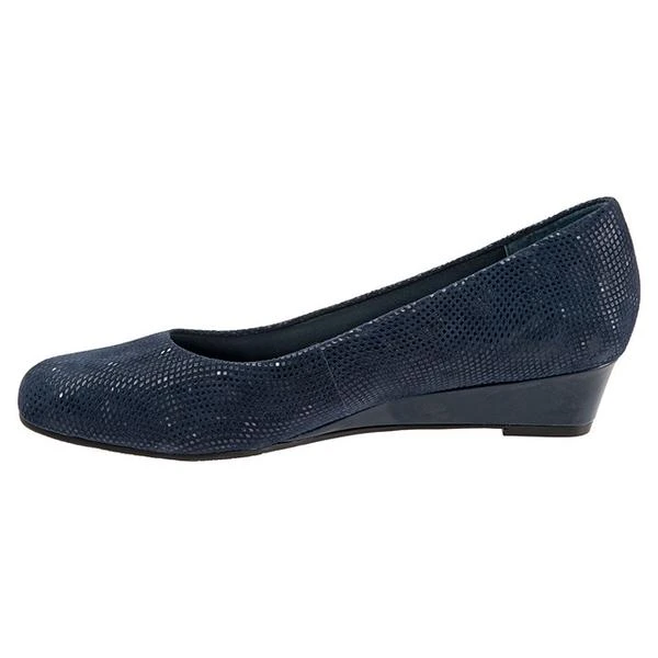 Trotters Lauren Navy 3D Patent Suede (Women's) 2 Trotters Lauren Navy 3D Patent Suede (Women's) - Image 2
