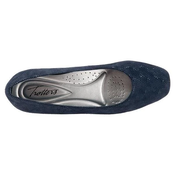 Trotters Lauren Navy 3D Patent Suede (Women's) 5 Trotters Lauren Navy 3D Patent Suede (Women's) - Image 5
